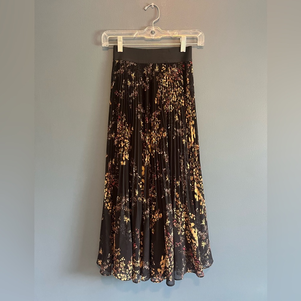Wilfred Skirt